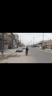 بيع سريع 
بنايه تجارية للبيع قرب مستشفى الكفيل و الجاير مساحة 120م ركن بيه 2 محلات وشقه كبيرة تحتوي 3 غرف ومطبخ وصاله وصحيات بناء طابوق جمهور وصب مسلح كونكريت درجة أولى بناء 2025 
للاستفسار الاتصال ***********
