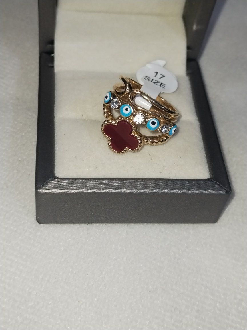 محابس حلقات طلاء ذهب يوجد توصيل


**إذا كنت صاحب هذا الإعلان وتريد حذفه لأي سبب، رجاءا أرسل رسالة إلى الدعم الفني**