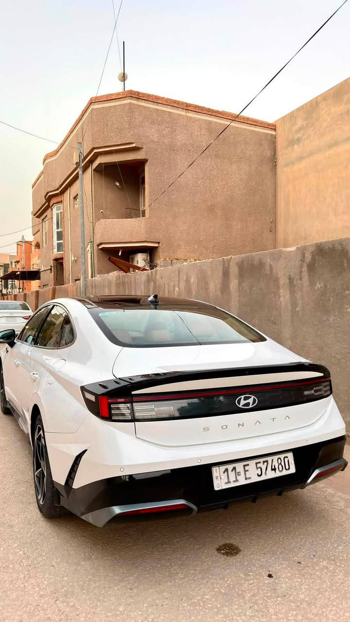 سوناتا موديل 2024 خليجي مكفوله كفاله عامه
ماعدا بيها صبغ دعاميه خلفيه اربع اصابع سونارها موجود 
ماشيه 22 الف السياره جديده بحاله الزيرو  
رقمها بغداد 
*********** متوفر واتساب

