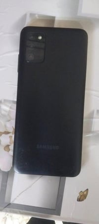 سامسونج A03s • ٦٤ • شاشة فيها عطل