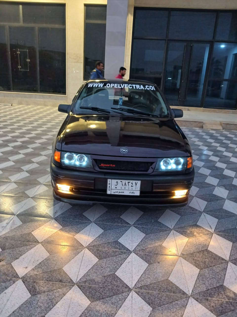 السلام عليكم اوبل فكترا موديل 92 رقم بغداد سنويه مجدده 2027 حجم 20 مكينه جديده لا  صرف ولا تبخير كير عادي صدر امامي جديد صدر خلفي جديد تخم تاير باتري جديد ارضيه كشنات مدوشمه كهربائيات كله شغاله مصبوغه عام فرن للجماليه السعر 46 وبيها مجال 
***********
***********
