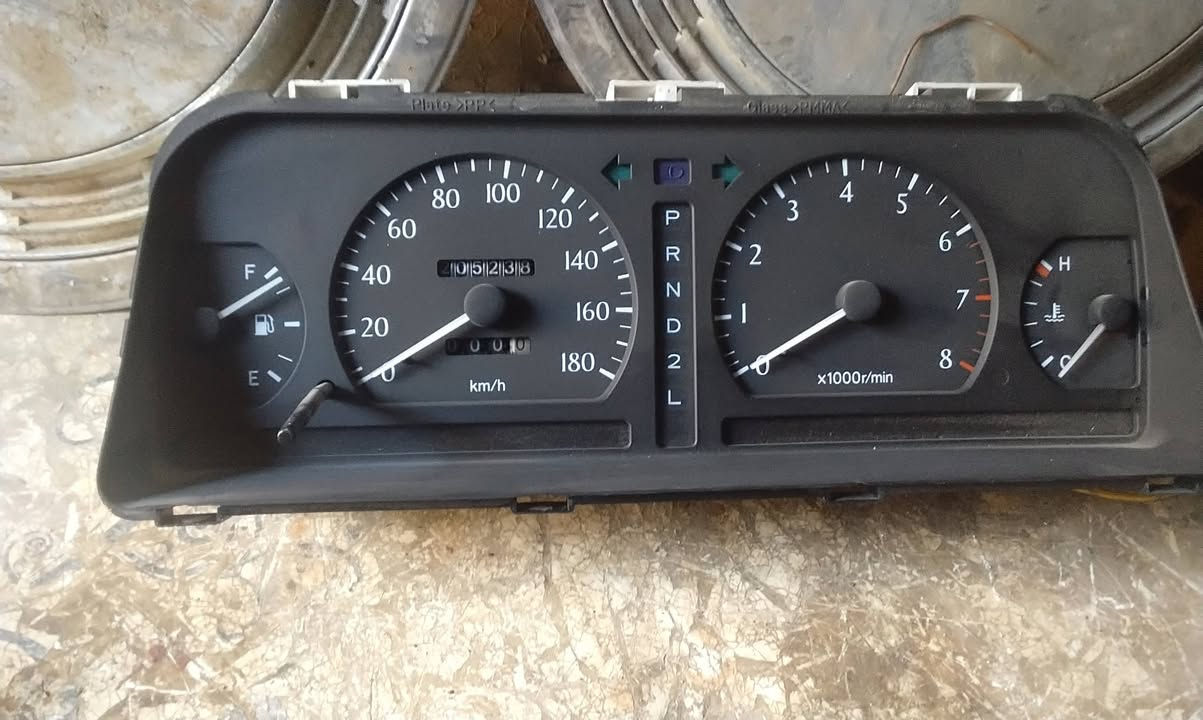 دينمو ١٢٠ شزط ٧٥
نوزلات ٦٠
عينه شغاله بدون جامه ٤٠
كبات حجم ١٤.    ٣٠
كلج في في تي شغال ٤٠.الف
  ناصريه مركز    ه ***********
