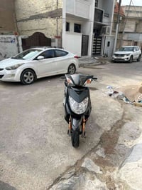 دراجه سكنس مزوده جايه من الرمبه كابريتر محرك راجع 10c والدراجه محرك جد...