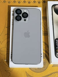 آيفون ١٥ برو ماكس • بطارية ٩٦% • حالة ١٠٠%