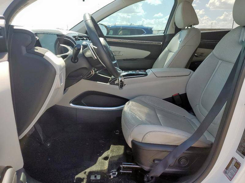 توسان فول مواصفاتً للاخير
موديل2024ماشيه 19بدون رقم تترقم جميع المحافظات 
الحادث دعاميه اماميه وتعديل براد خشم البنيد 
المواصفات 
1بصمه تشغيل 
2بانوراما 
3 بصمه ابواب ذكيه من تقترب تفتح
4شاشه كبيره لمس
5 اربع كامرات  
6 شفتات ستيرن
7اشاير مري 
8 تحكمات فول 
9 انضمه قيادة 
10 مانع تصادم امامي
11 قيادة اليه وخروج عن المسار 
12 رادرات خلفيه
13 كشنات كهرباء
14 شاحن واير ليس 
15 تدفئه كشنات
16اوتو هولد 
17 زنون عالي ناصي 
18 تشغيل لكاميرات من الزر
19اطفاء ذاتي بل ازدحام 
20 دمام صوت 
21صندوك كهرباء 
22 محرك 2500
23 لدات نهاري 
24 منافذ يو اس بي
25 مرايه عاكسه للضوء 
26اناره داخليه ابيض 
27ويل كب كبير
28دشبول ايباد
29تمشي سياره بل ريمونت 
30 تشغيل عن بعد  
31تبريد كشنات 
32حساس امامي عدد 6
33حساس خلفي عدد6
34تدفئه ستيرن 
35تشغيل كاميرا بل دشبول ويا لاشاره
وباقي المواصفات ماتخضرني وبل عافيه علئ المشتري مقدما للستفسار ***********
السعر 210
