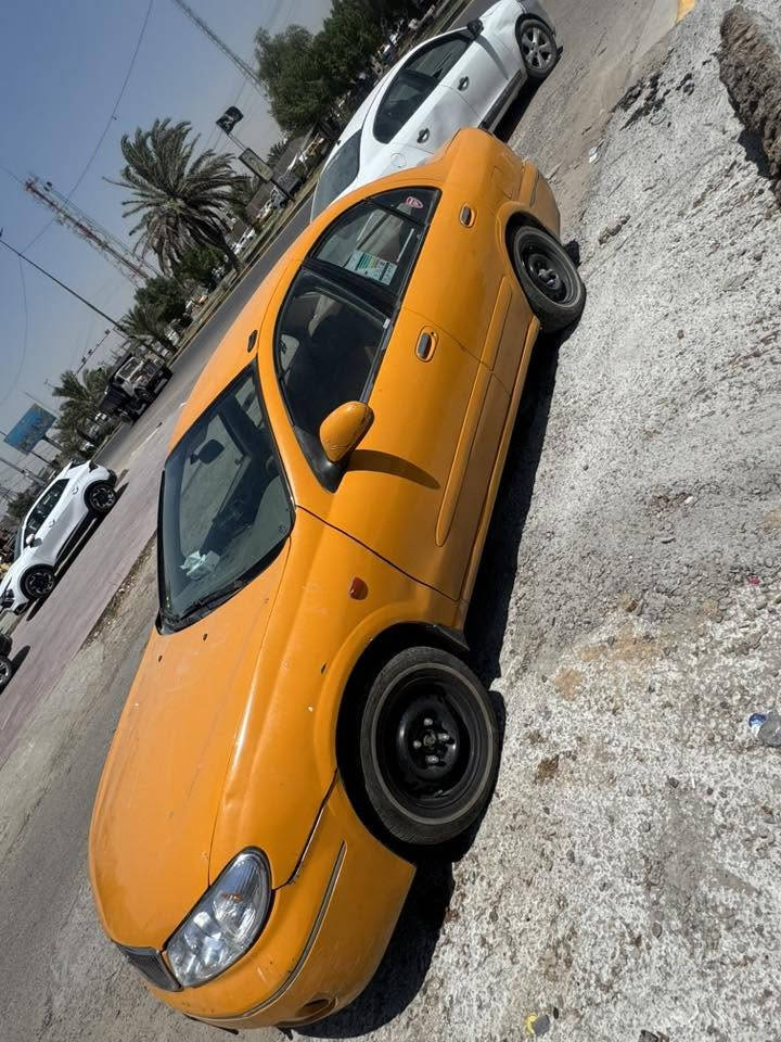 السلام عليكم 
نيسان سني ياباني ٢٠٠٧ اوتماتيك
مصفره هيئة وغرامات رقم جديد إنكليزي بغداد اباسمي سنويه وهزة جديده يعني بس تحول 
سياره جاهزه تبريد شغال وكلشي بيها شغال 

اضرار السياره ( تاخير بسيط بالنمره الثانيه وهاي كل كير السني بيه هالشي و ضربه بقبق الجنطه كد شبر و بيها معجون قليل بالقماره والبنيد وبيها خياس قليل بالجاملقات الخلفيه ويحتاج جامات ايظا للبكلابتات الخلفيه)
سيارة ماتعبك بالشغل جاي اطلع بيها يوميه ٨ ساعات بالشارع انسه عطلات ماكو حماوه ماكو بالعافيه ع الي تصير من نصيبه 

يشهد الله كلشي بيها ذكرته الزين والموزين 

مكاني بغداد الرصافه
واتساب متوفر ***********
