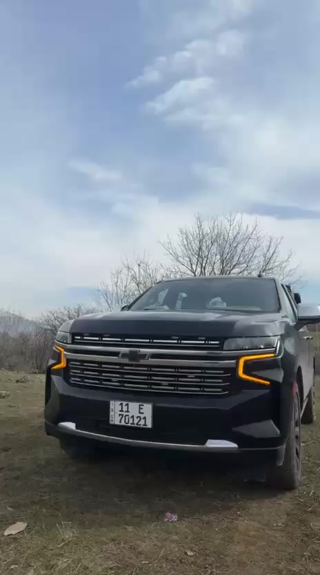 السلام عليكم
تاهو بريمير موديل 2022 

خـليـجـي 

مكفوله كفاله عامه 

رقم بغداد تحويل ثاني يوم 

فول مواصفات اعلى فئه البريمير

 جكات      

٥ كامرات

المواصفات 

عدادات

 الكترونية دجتال ٤ وضعيات

جكات ٤ وضعيات. 

العلامه السوداء

5 كامرات محيطية ٣٦٠ درجة. 

رادارات محيطية أمامي خلفي جانبي. 

داتا شو يعرض معلومات الشاشة على الجامة الإمامة. 

تبريد تدفئة المقاعد الامامية والخلفية  مع تدفئة الستيرن. 

خزن كشنات 2 وضعيات. 

ثلاجة وضعيتين تبريد وتجميد - 5. 

كشنات كهربائي للصف الأول والثالث. 

سقف بانوراما. 

 شاشات عدد 3 تدعم نظام أبل كار بلي ونظام أندرويد أوتو. 

شاحن وايرلس. 

دوسات جانبية كهربائية. 

 تشغيل عن بعد. 

تحديد المسار. 

فتح الصندوق الخلفي بالقدم. 

وباقي الموصفات المعروفة 

وكالة المنصور 

موقعها بغداد المنصور

للاستفسار فقط اتصال:***********

*مغلفه ppf سعره30ورقه

سعر 52الف دولار
ماشيه سياره80mi
