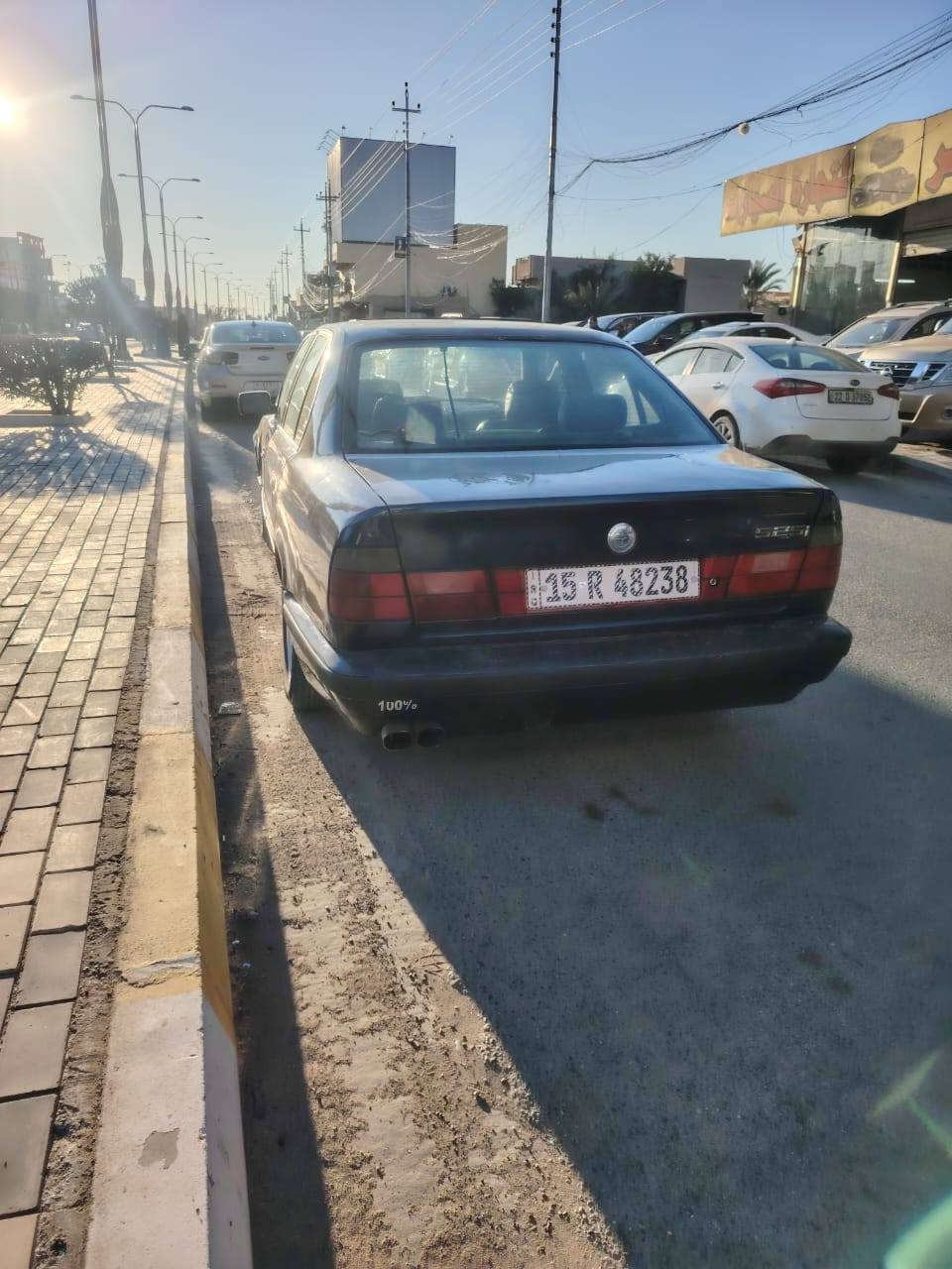 سلام عليكم
بيع مستعجل
بيئم 525اصل 
رقم انبار انكليزي بسمي
محرك مسكر 
كير ومحرك مكفولات 
تبريد شقال
سياره حلوه بيه طخه باب السايق
وياه باب مشتري بس ماشاده
وبنيد موحلو يرادله صبغ
 السعر 43وبيه مجال شويه 
المكان فلوجه
***********
بلاه عليكم الموشراي لايدك
