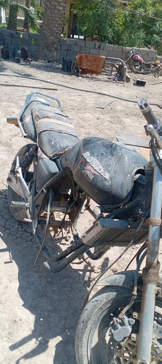 سلام عليكم من رخصت مدير الكروب شاصي سيبي فور جيل اول لبيع كامل مكمل بس جيب المكينه وشد كهربايات كلها شقاله تخم تاير جديد قراضها كلها موجوده  اوراق اصولي سعر 550 بويها مجال لطيبين


**إذا كنت صاحب هذا الإعلان وتريد حذفه لأي سبب، رجاءا أرسل رسالة إلى الدعم الفني**
