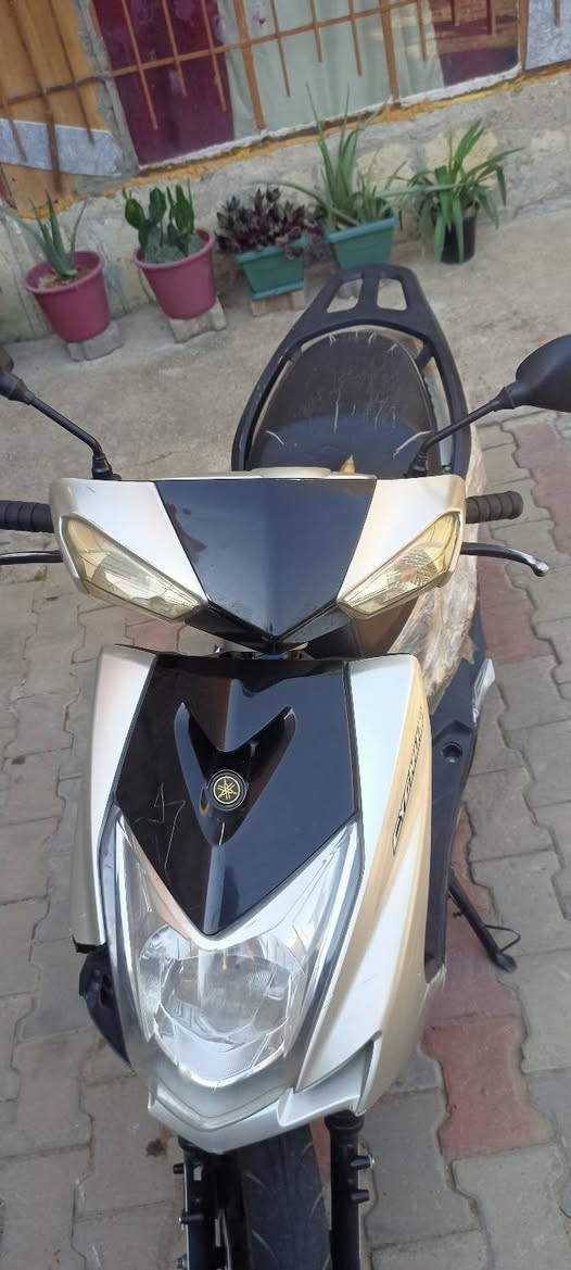 سكنس ياباني  للبيع 
دراجه مكينه ممفتوحه 
سلف بس عايزه شخاطه
كابريته بلادي 
تجي تشوفه بعينك وتشتري
مثل بالصورة .... السعر 300 كركوك, العراق


**إذا كنت صاحب هذا الإعلان وتريد حذفه لأي سبب، رجاءا أرسل رسالة إلى الدعم الفني**