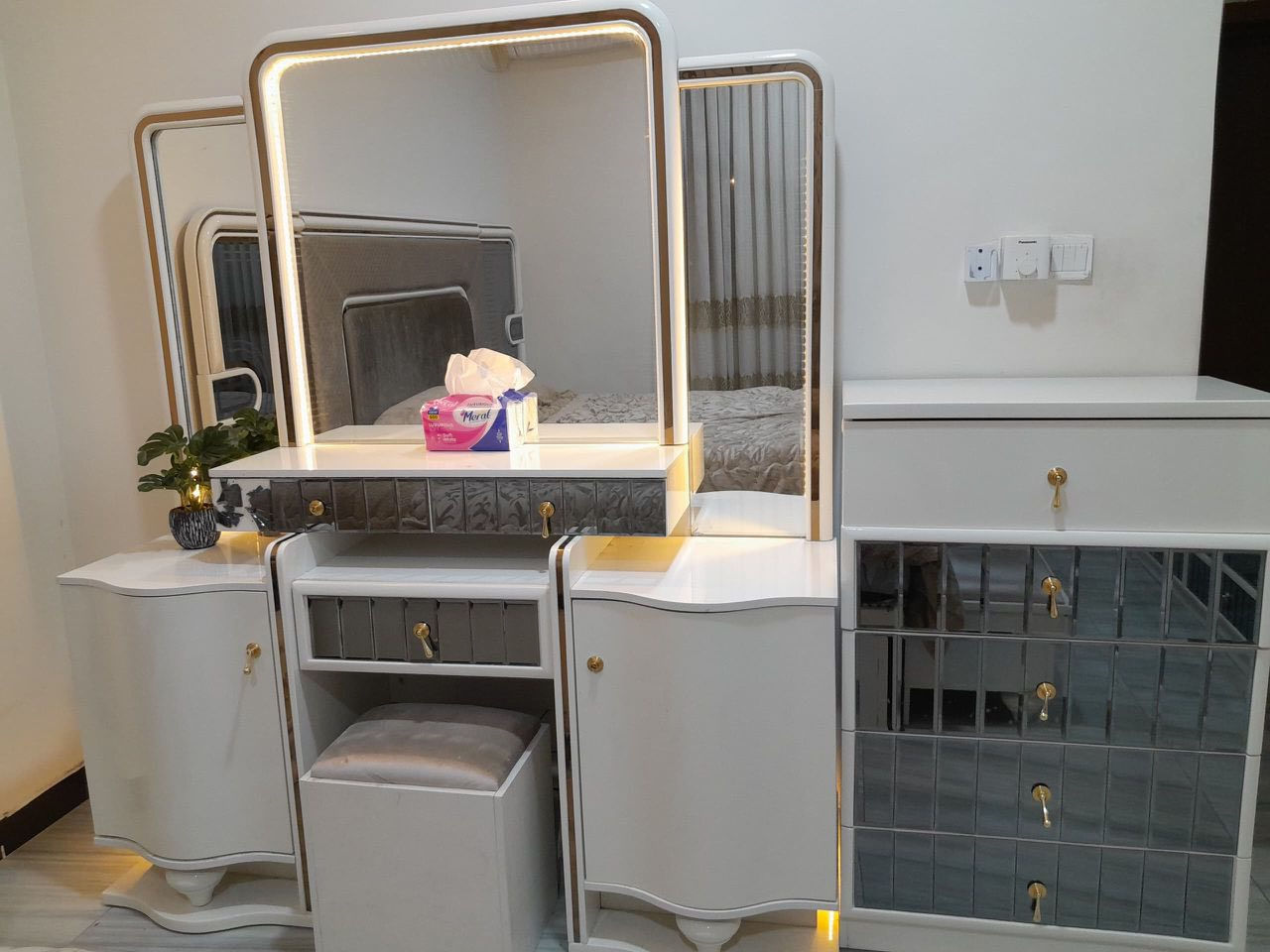 غرفة نظيفة وجديدة ممستخدمة هواية ومابيها ضرر ماخذيها بمليونين و400 رايديها بمليون و400 مكانة بغداد حي العدل


**إذا كنت صاحب هذا الإعلان وتريد حذفه لأي سبب، رجاءا أرسل رسالة إلى الدعم الفني**