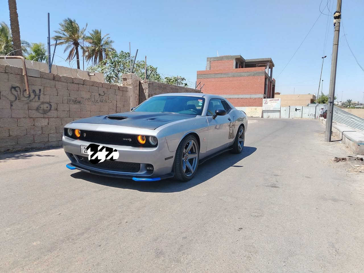 السلام عليكم شباب عندي دوج جالنجر ٢٠١٦ سكات باك للبيع رقم أربيل بسمي تحويل ثاني يوم
محرك ٦٤٠٠ 
كير ٨نمر 
فجوج بريمبو 
شاشة وكامرة دوارة 
تدفئة تبريد كشنات 
كشن كهرباء جلد وشاموه 
ستيرن كهربائي وندفئة 
شفتات ستيرن 
تبريد حدادة جاهزة 
السيارة عليها برمجة مصطفى يكل 🦅 
وبيها جاهز جكات كات باك 
وجهاز لهب 
ودركة اربيم 
السيارة بيها قطتين صبغ جاملغ السايق الأمامي والخلفي والبنيد تبديل بلا دواخل وبيها مكانين كد اربع اصابع تعديل بارد 
سعر السيارة مع الغراض (١٧٥) وبيها مجال بسيط للشراي مكانها بغداد الكرخ رقم الهاتف ***********

