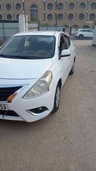 السلام عليكم صني هندي ماشيه ٦٤ الف موديل ١٩ رقم دولي بغداد 
بيها جاملخ وبنيد ضربتها خفيفة امبدل السعر ٩٦ وبيها مجال بسيط الشراي يتصل *********** وتساب وعادي
