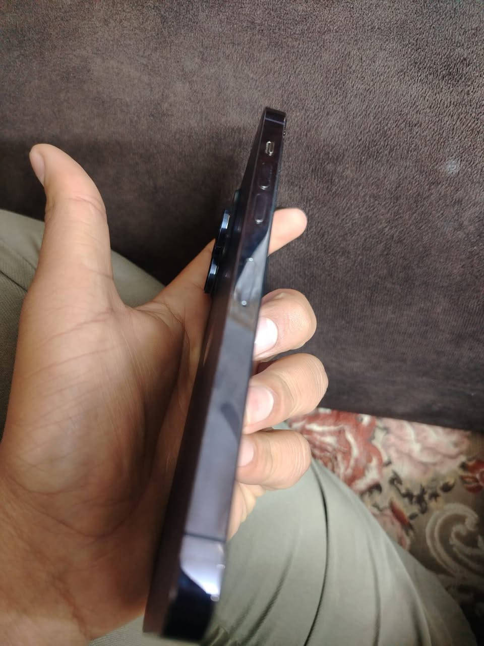 ايفون 14 برو ماكس الجهاز فول نضافه جديد البطاريه 80 الذاكره 256 الجهاز مبدل ضهر فقط ضهر الاصلي وكاله النضافه كدامك السعر 800
لتواصل/***********/***********
