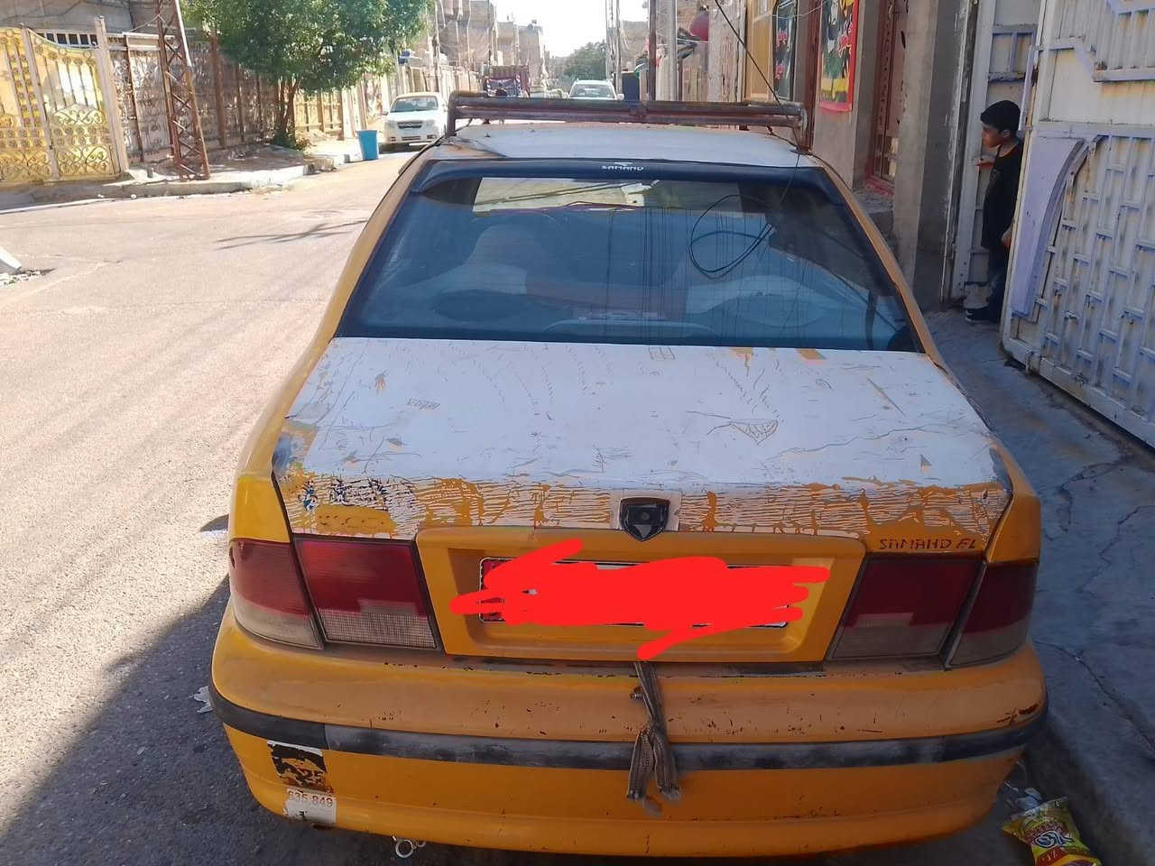سيارة سمند مديل 2010
سنوية لل27 
هيئة وغرامات مصغرة وكلها علينا
محرك وگير خير من الله 
حدادية نص عمر 
مكانها كفاءات الشماعية قرب مدرسة بغداد البنائة الجديدة 
سعرها 25 ورقة
 واي استفسار على هذا الرقم ***********
