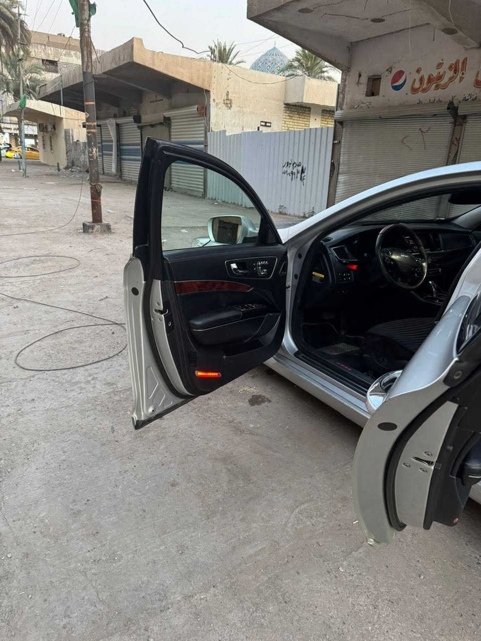 موديل 2018 
فول مواصفات 
بيبان شفط  
الصندوك كهربائي 
بنراما 
السعر 14 وبيهه مجال 
***********
