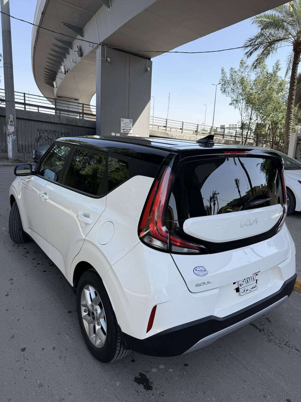 ارخص صول بالفيس محتاج ونزلت السعر $140 
2024 تو كلر بلادي من امريكا قماره وتكم اسود فول مواصفات بصمه شاشه كبيره رادارات كامرات فول 
بدون صبغ بيه تبديل قطعتين نفس اللون جاملغ وبنيد 
تصليح شركه تجي وتشوف بعينك وتفحص مكاني بغداد حي الخضراء /***********
