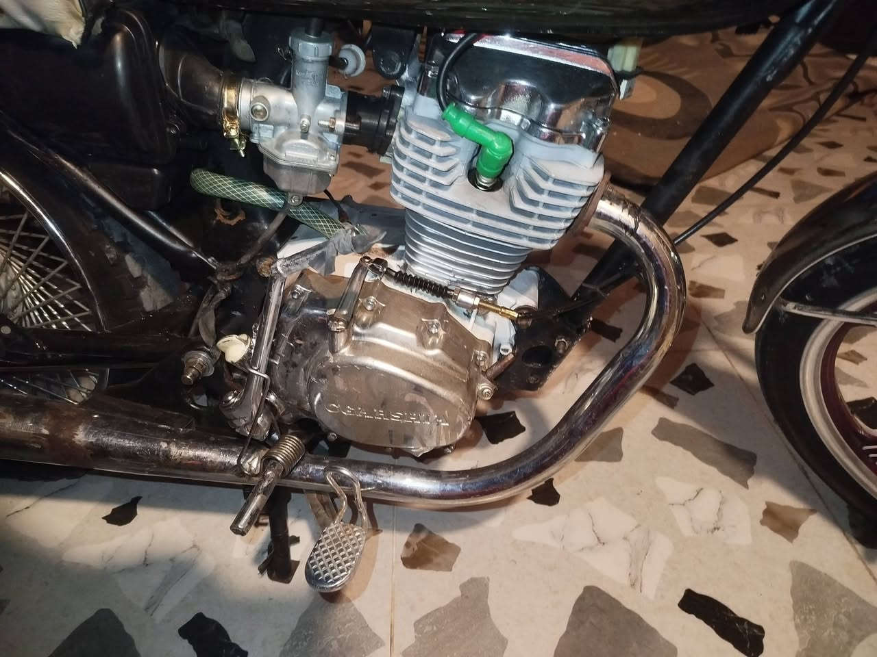 اربعه كير للبيع محرك 125cc ناقصه بس بنزات للبريك الخلفي شغال مابي اي عطل فقط لايتات يراد الهم تبديل سعر 200 وبي مجال بسيط مكاني اربيل مجمع الزيتون  واتساب ***********
