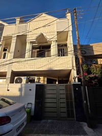 دار للبيع مساحة ١٠٠ متر بناء حديث نهاية سنة ٢٠٢٤ واجهة ٥ متر نزال ٢٠ م...