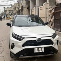 🚗 تيوتا راف 4 هايبرد موديل 2022 فول لمتد 1/1 اعلى فئة بالراف للبيع رقم...