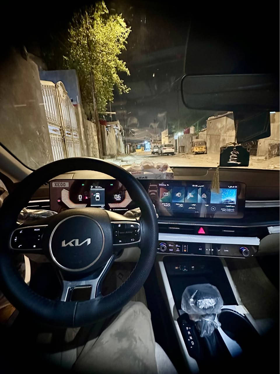 K5 خليجي 
موديل 2024
ماشي 23 الف 
فول مواصفات 
بصمه 
بانوراما 
هند بريك بصمه
مكينه 2500
الرقم اربيل 
للاتصال ***********
كفاله عامه عدا الي بالصوره طخه خفيفه البصرة, العراق
