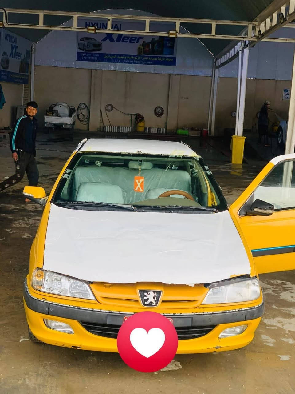 السلام عليكم بيجو للبيع نضيفه كلش كير ومكينه مكفوله ماندل راعيه سعره ٦ ورقات وبيه مجال قليل حك الجيه ‏‪***********‬‏
