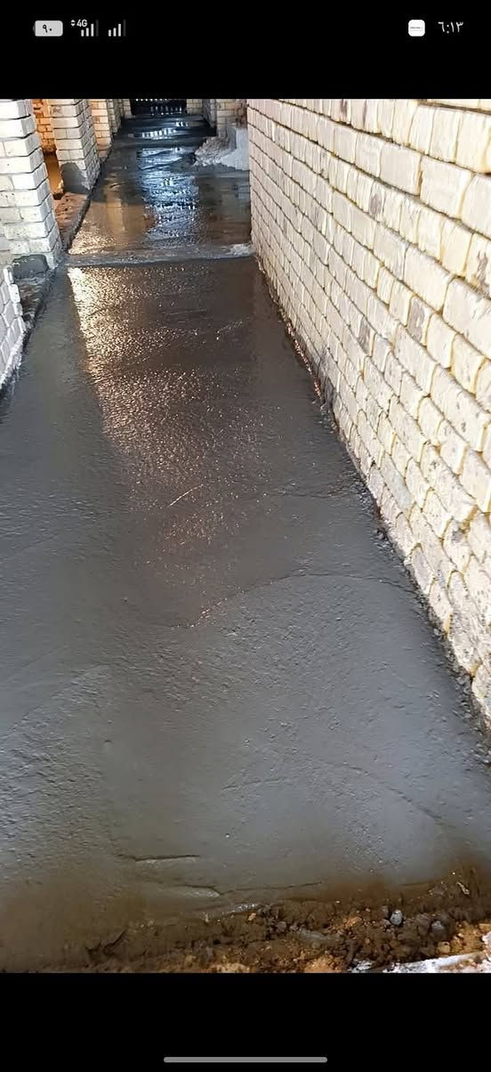 الله
عمال حفر البيت الصبه العشره مع قفاز

تدخيل سبيس مع حادله 

تربيع البيت طابوق 

صب ارضيه البيت كامله 

صب العشره فوق البتلو 

شغل نجاره كامل 

للتواصل حسين 
***********
