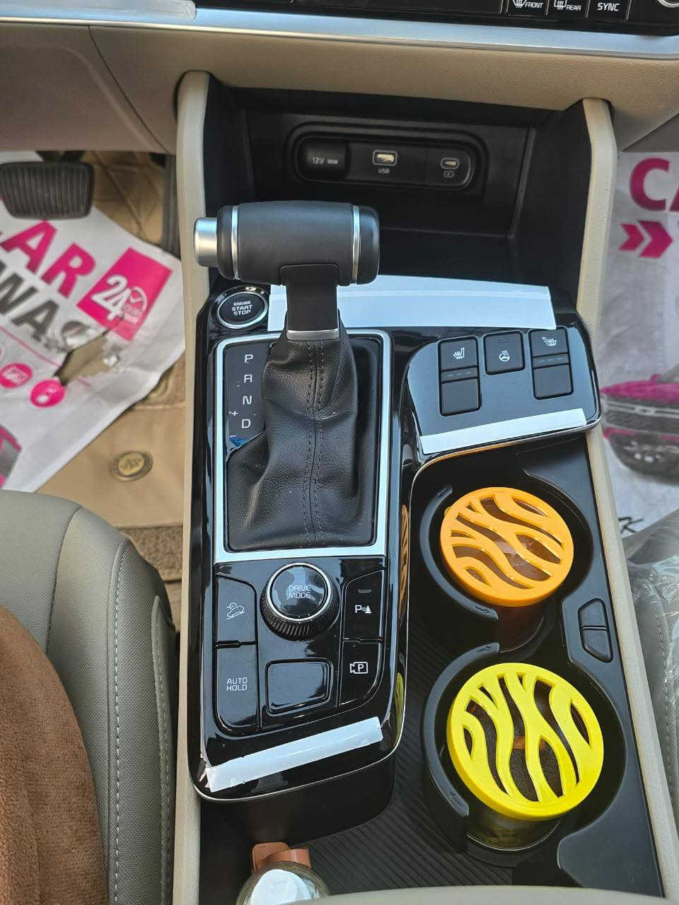 سبورتج خليجي 2025 مكفولة ماشيه 5الف بانوراما تحكم ستيرن بصمه اشاير بالمري حساس امامي خلفي جنطه كهرباء تدفئه بالمقاعد وتدفئه بالتستيرن السعر 240
***********
