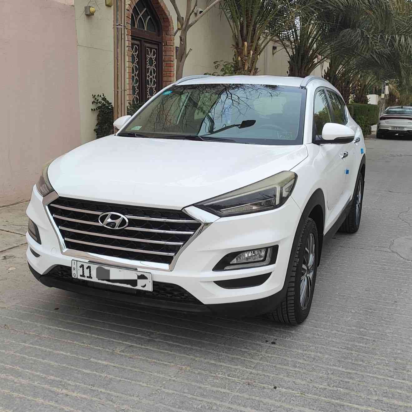 للبيع توكسان خليجي 2019 شركة الكاصد
رقم بغداد بأسمي 
مكفولة كفالة عامة حتى الدعاميات

🔹️بصمة 
🔹️مكينه2000 دوش
🔹️كشنات كهرباء 
🔹️كشنات جلد لونين 
🔹️ترحيب عند الاقتراب
🔹️شاحن واير لس 
🔹️لدات امامي خلفي
🔹️شاشه جبيره 
🔹️ثلاث وضعيات قيادة
🔹️حساس امامي خلفي
🔹️لايت خمس عدسات 
🔹️لايت حساس عنده الدوران 
🔹️كامرا دوارة 
🔹️مري شفط
🔹️يدات نيكل 
🔹️تبريد قطعتين 
🔹️ماشية 103 km

مكان السياره النجف الاشرف
للإستفسار   ***********
