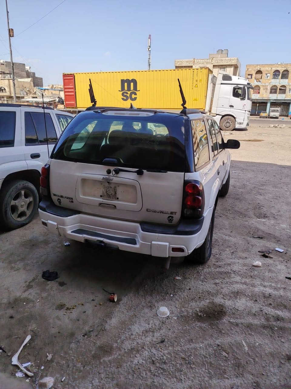 السلام عليكم سيارة بلايزر موديل 2005 
كير محرك بلادي صدر امامي جديد سياره مكانات قليل صبغ 
دخل سياره جديد شاشه كاميرا معامله كامله 
سياره جاهزه.    سعر 60 ورقه بيها مجال 

الاستفسار على الرقم التالي ☎️

***********
