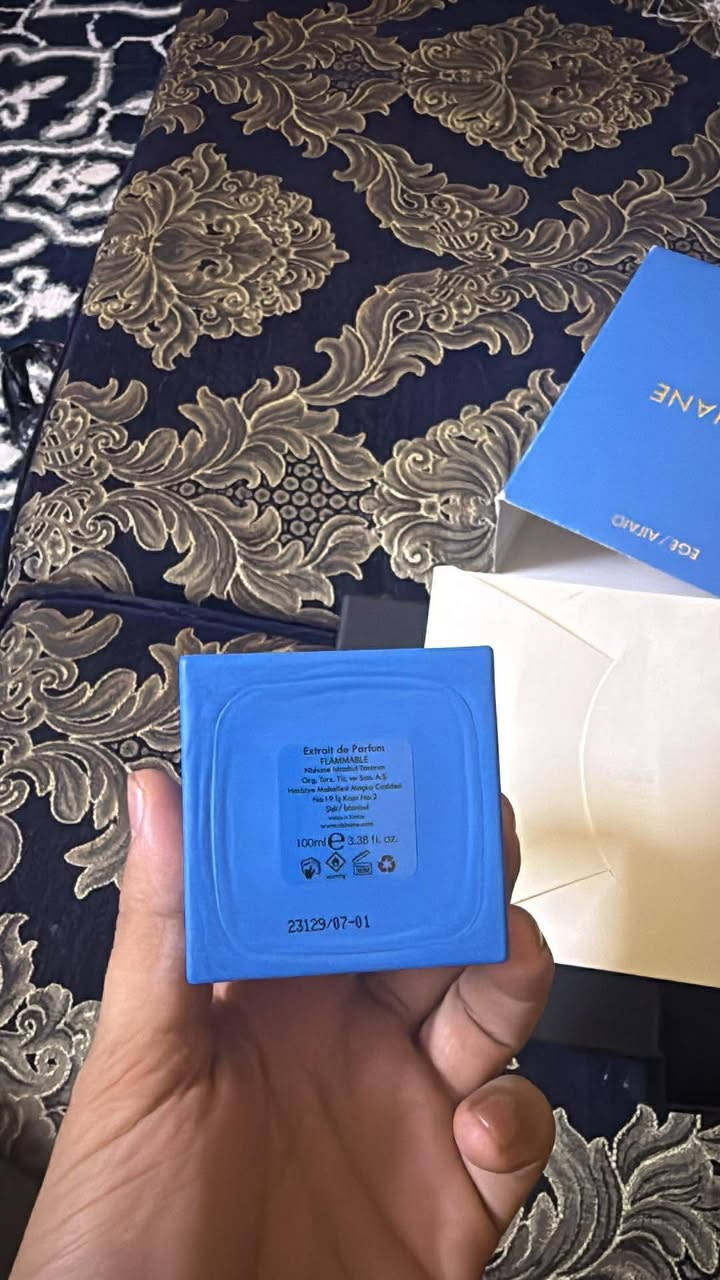 عطر نيش صيفي ماستر بوكس ، نيشان ايجي ، مستخدم كما موضح في الصورة  عطر منعش وفريش جميل جدا  السعر ١٦٠ الف  وعادي اراوس بغير عطر


**إذا كنت صاحب هذا الإعلان وتريد حذفه لأي سبب، رجاءا أرسل رسالة إلى الدعم الفني**