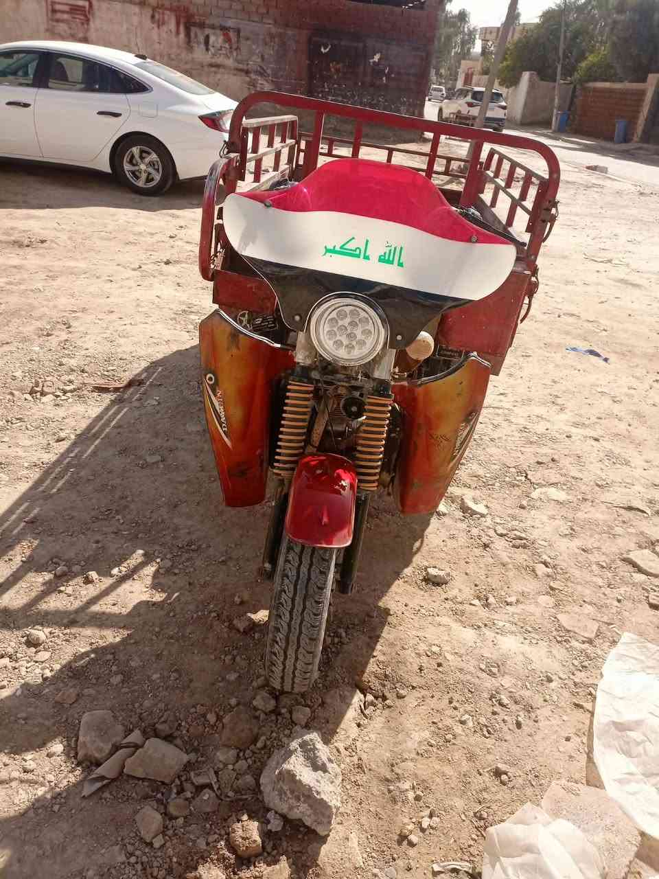 موديل ٢٠١٩ اصوليه مكاني بغداد المدائن السعر ٩٠٠ وبيها مجال قليل للتواصل ***********
