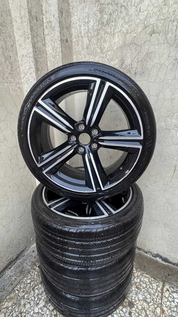 السلام عليكم للبيع تخم كامل هونده اكورداصلي تفصيخ قيم وأخذ بما يرضي الله للتواصل ماسنجر وتساب ***********
