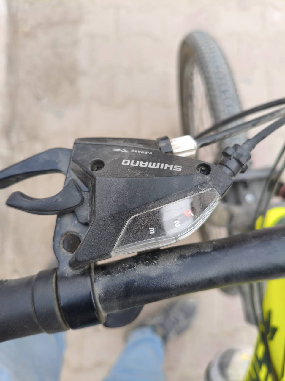 مكلف بل نشر
باسكل رياضي جديد ما مستخدم بعده بتراب الشركه مكان ديوانيه مركز. رقم ***********
بي وانتساب 
اتواصل وي صاحب الرقم لا دخلي عل خاص 
سعر 120ألف وبي مجال. تجي تفحص يم الولد يله تشتري
