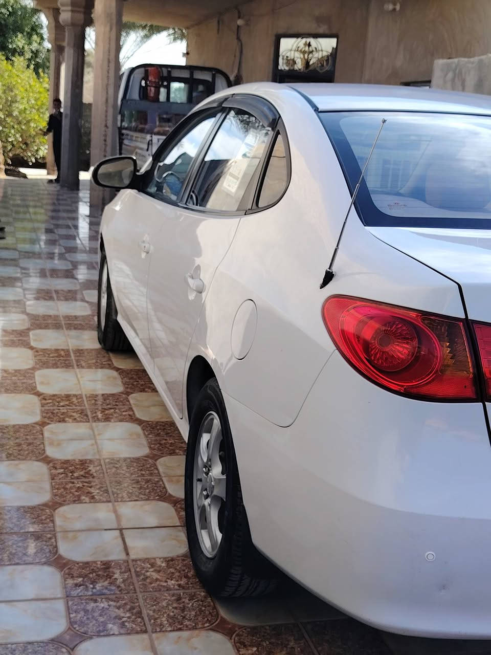 سلام عليكم انتره 2011البيع  مكفولة كفاله عامه كلين فقط بس  بارد بيه كير ومحرك  شرط رقم صلاح الدين دولي تحويل مباشر السعر 120 رقم الموبايل ***********
