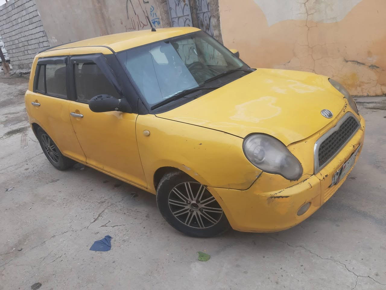 ليفان 320 رقم بغداد الماني 
شرط التحويل كوبون بانزين بيها
هيئة عليها 300 الف 
غرامات 100 الف
وايرمنيه شغاله 
السعر 25 وبيها مجال بسيط
مكاني موصل الايمن 
***********
