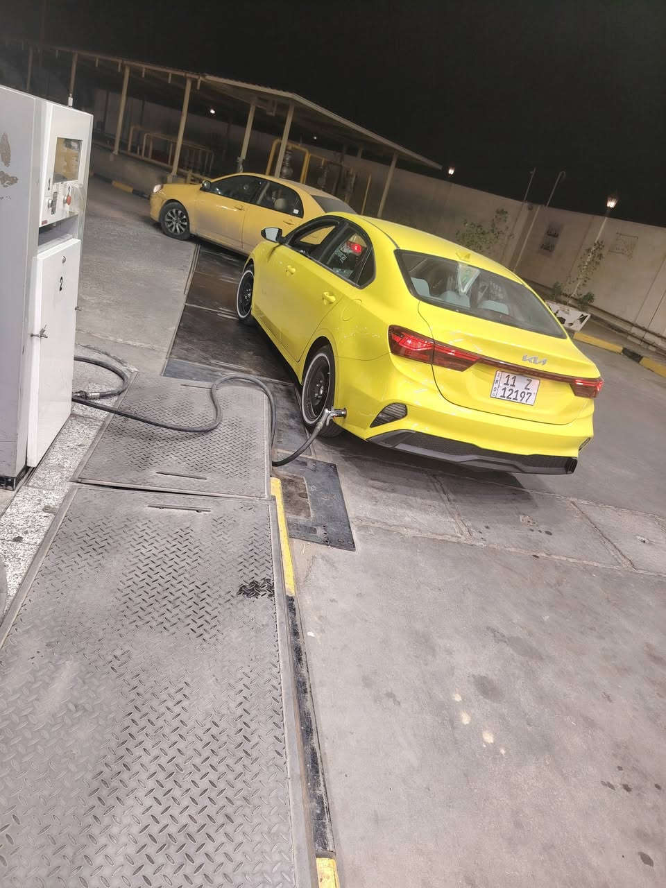 للبيع او مراوس حسب القناعه فورتي 2023 ماشيه 21 الف فقط أصفر ليموني خصوصي بسمي حادث جاملغ خلفي وقبق صندوك سياره جاهزه للخير حجر صالنصه موجود بلادي مكينه وكير كارتون تخم تایر تخم ويل منضومه غاز توني شادها دوشمه عام مصفره وجاهزه السعر 134 ملاحظة السونار داخل المنشور العنوان بغداد ***********
