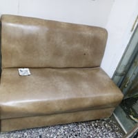 حي الجهاد • كنب