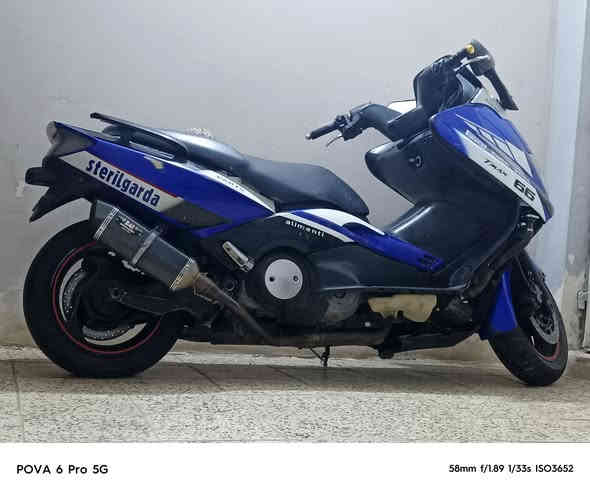 تي ماكس ٢٠٠٨ بيها صوت بالمحرك بس اني ابيع كوم حديد 
رايدها ب ٩ ورقات طبعا نزلت من سعرها 
زعفرانيه .. ***********
