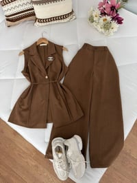 طقم قطعتين • خامة تركي • مقاس ٤٠-٤٦