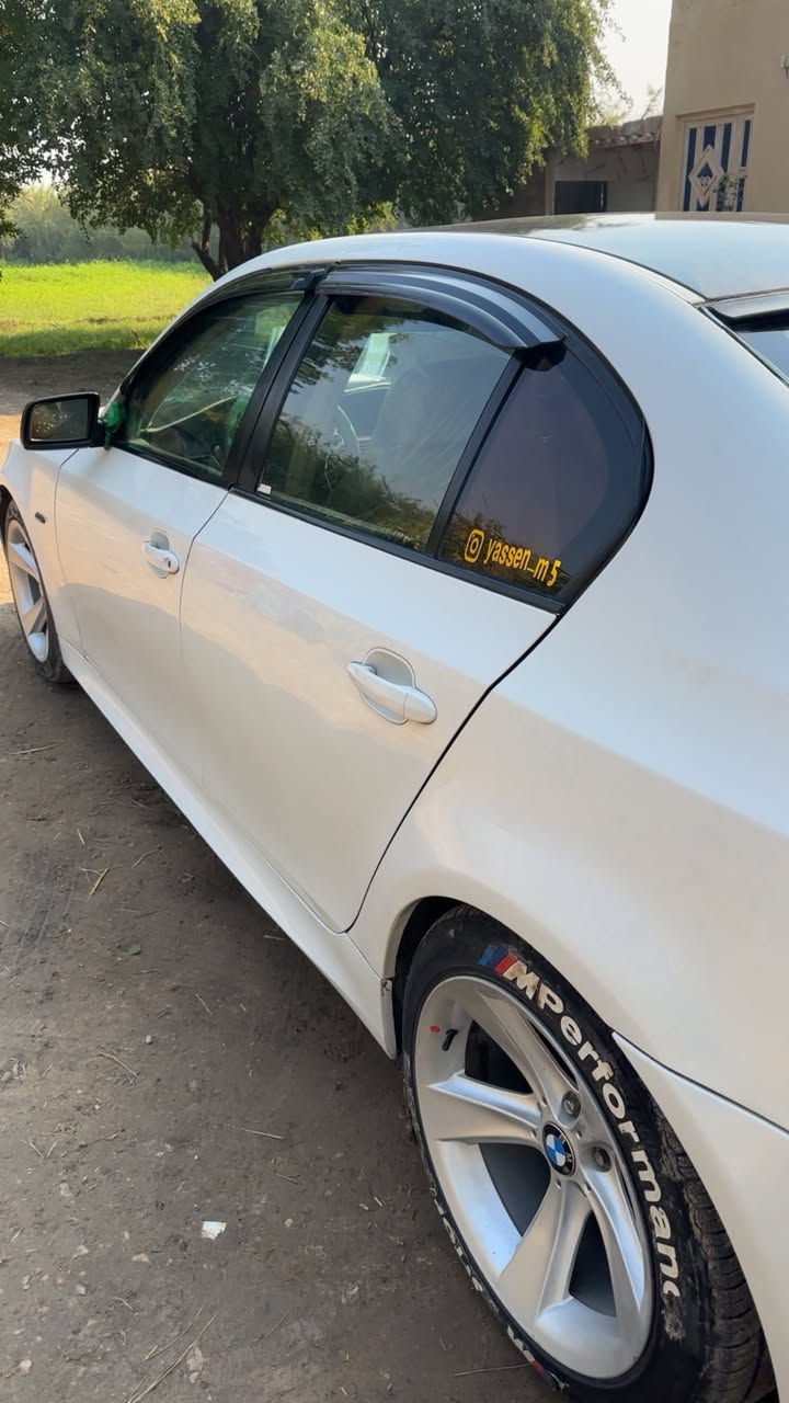 بي ام ميماتي e60 🤍
حجم 530i موديل 2007 نوزل قصير محرك n52🤍

السيارة جاهزة من كلشي تشغل وتتوكل🤍

تخم تاير جديد🤍

كهربائيات شرط تجي تشوف كهربائيات المكينة بعينك جديدة مابيها واير يابس🤍

گير ومحرك شرط🤍

حداديه جاهزة

صبغ عام جمالية

السيارة نصبتها تخبل بالواقع احلى من الصور

بيها شلعة ونشاط تشگ الگاع 

سيارة شبابية ومرتبة مال جناي 

سستم صوت دماار🤍

صالنصه رياضي بصمه

غرامات صفر🤍

السياره مكفوله من الدواخل وين تريد افحص لغد شاصي تكم كله سليم 
مواصفات فول فتحة سقف  كشنات كهربائي خزن ميموري بيها اكثر من 23 حركة

سنوية بأسمي تحويل فقط تجي بس تبصم الهزة ماساقطة بعد

نواقصها فقط البصمة ماتفتح عن بعد بالسويچ تفتح يمكن انتينا سعرها 50 الف يمكن

وماطور سلايت قبل كم يوم وكف خرب سعره 35 الف
مكان السيارة كوت السعر 120 وبيها مجال بسيط للشراي كلفتني اكثر من هذا السعر والله. ***********

