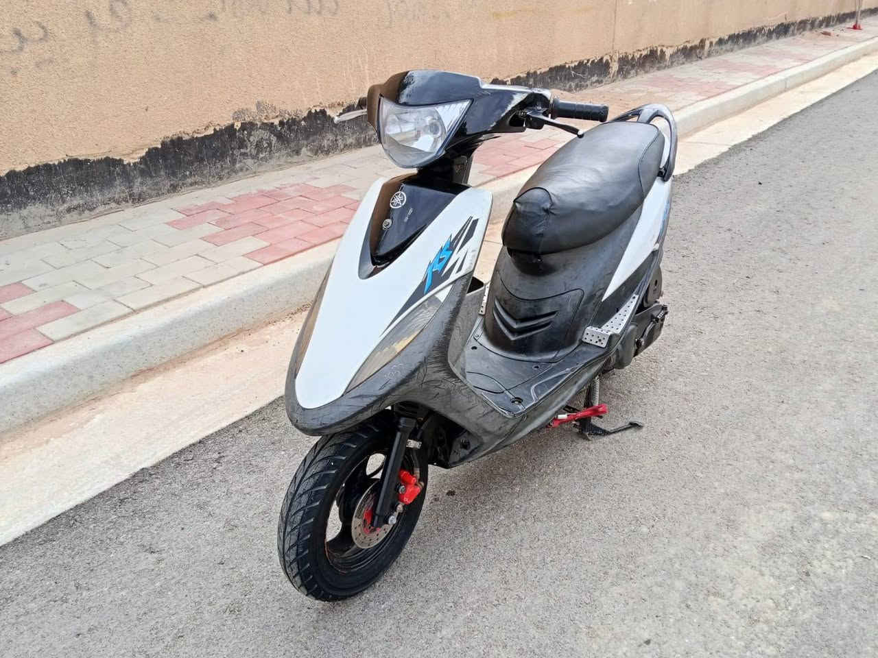 السلام عليكم ماكس عدله للبيع سلف هندر كهربائيات  بوشه 49 بلاديه مختمه كلها مكاني كربلاء شراي اتصل. ***********
