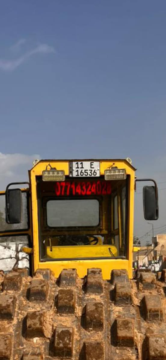 حادلة بوماك 212 ضلفية بلاد
رقم بغداد انكليزي الجديد 

سنوية إلى  ٢٠٣٠

 بمات  هزاز  محرك شاصي زوج تاير   كلة كفالة   مكان بغداد الحبيبية/***********
