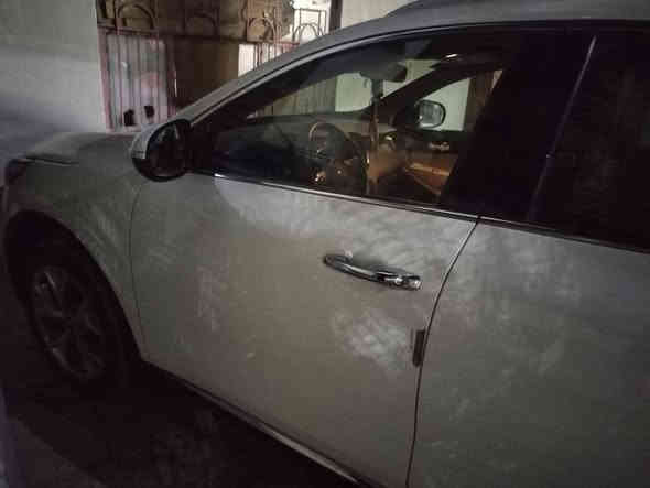 السلام عليكم للبيع كيا سورنتو 2017 خليجي كفاله من الضربه والعيب الشرعي السياره جاهزه تبريد تدفئه تحكمات ستيرن محرك 6 سلندر رقم ذي قار تحويل مباشر السياره احله من الصور السعر 260 $ وبيه مجال للاستفسار اتصل على رقم ***********
