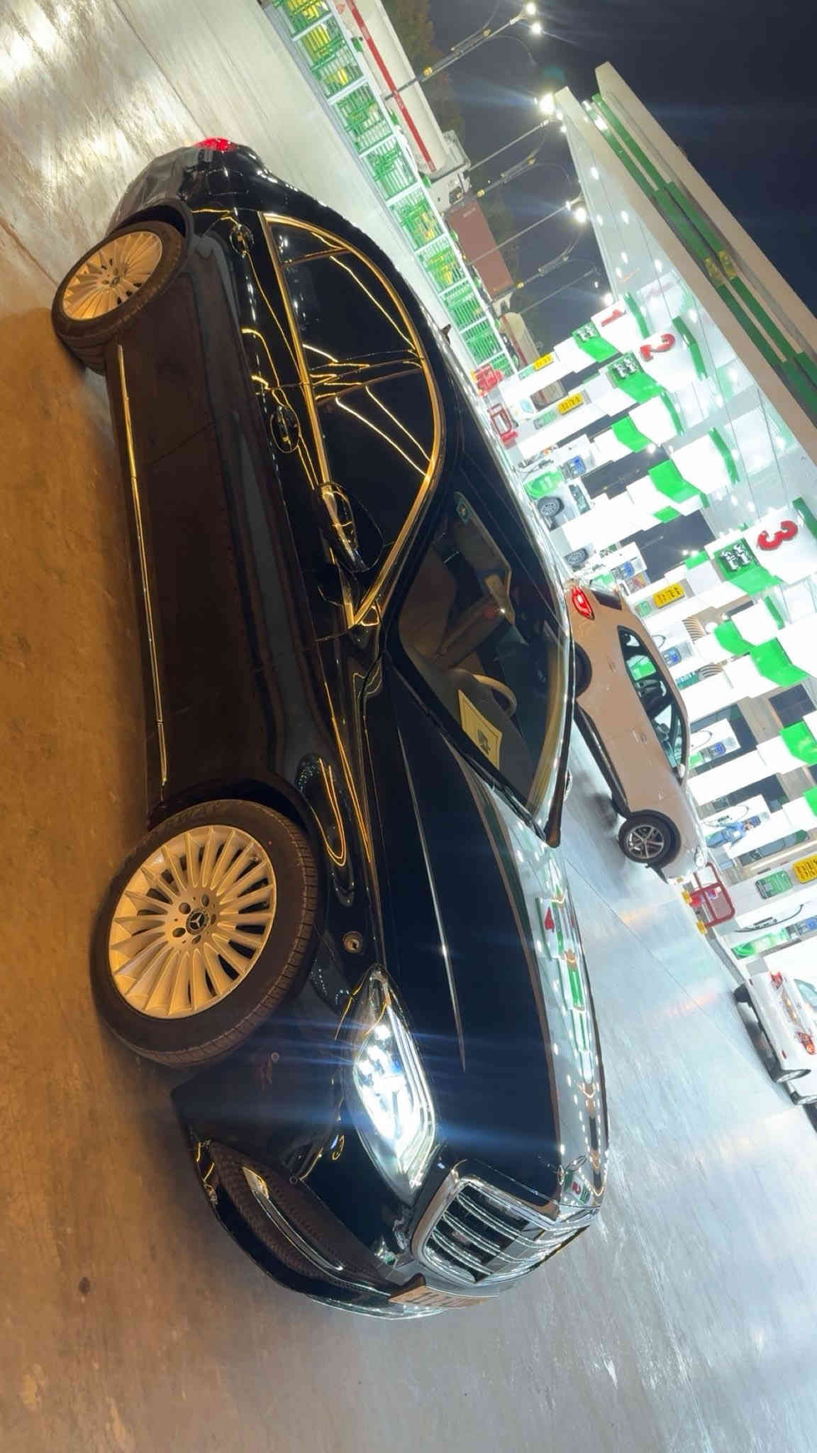 مارسيدس S560مديل 2020 مكفوله خليجيه عليها bpf جاهزه بدون نقص ماشيه 30 ك مكانها بغداد سيرفس كوله شركه السعر 780 وبيه مجال للاستفسار ***********
