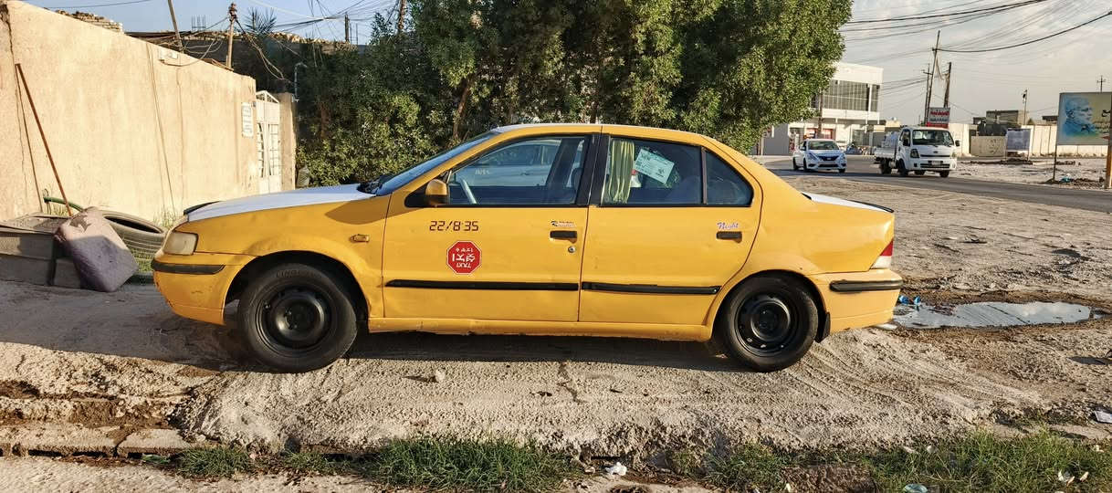 السلام عليكم ورحمة سمند 
موديل 2011رقم بابل 
سيارة كشرهة حلو تبريد تدفئة كلة شغال صدر جديد راعيهة يريد تحويل 
سعر ٢٥ ورقة 
عنوان بغداد الدورة 
***********
