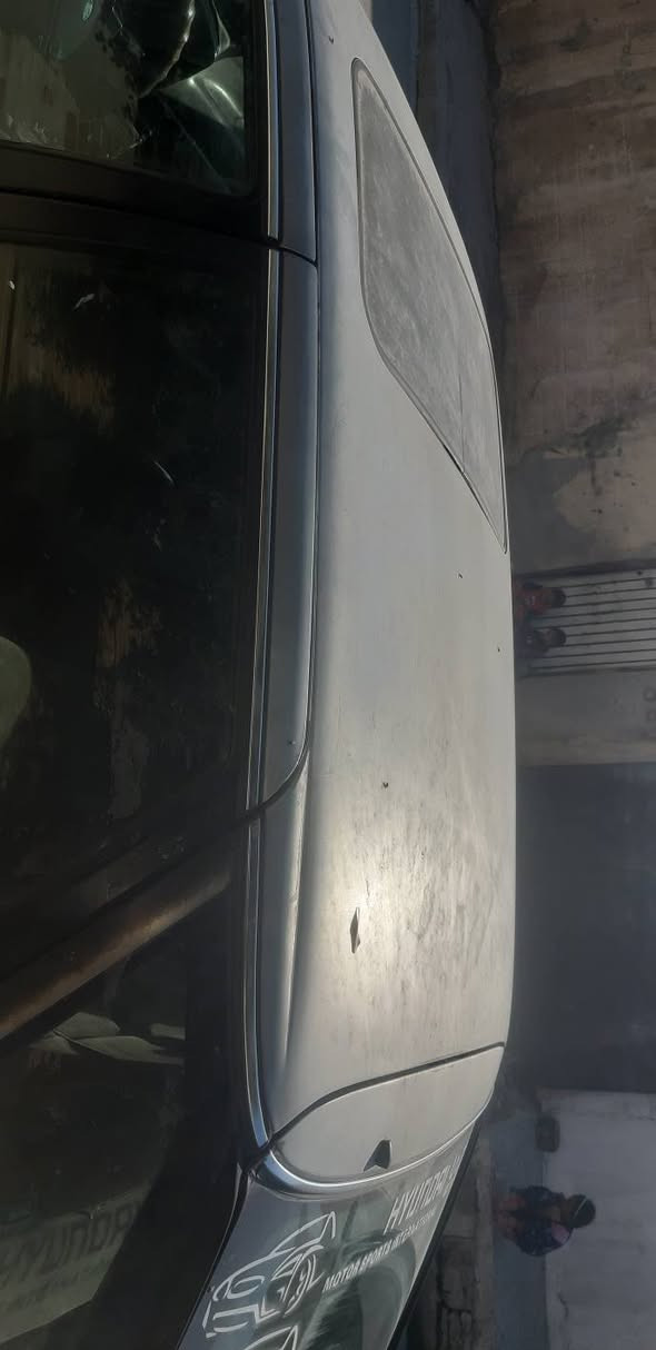 عندي فورت جوه موديل للبيع سعر خاص فول موصفات  كير عادي محرك 4 اصليتها توماتيك كرب بانزين رقم *********** او *********** سياره تخم تاير جديد طخمها ما بيه شي كشنات كهربائي امامي كشنات خلفي كهربائي سياره تبريد رقمها الماني
