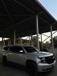 تاهو سوبرمان LT 2019 ماشية 77 ميل حقيقي  ‎استخدام شخصي  ‎فتحة  ‎كشنات ...