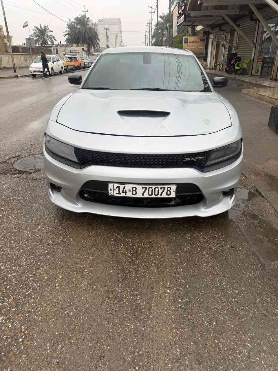 جارجر ٢٠٢٠ أصل  رقم بصرةsxtماشية200 الف كيلو محرك3600 الفحص مرفق بلمنشور السعر١٩٠ وبيها مجال للأستفسار*********** مكان السيارة بصرة ضربتها بجم
