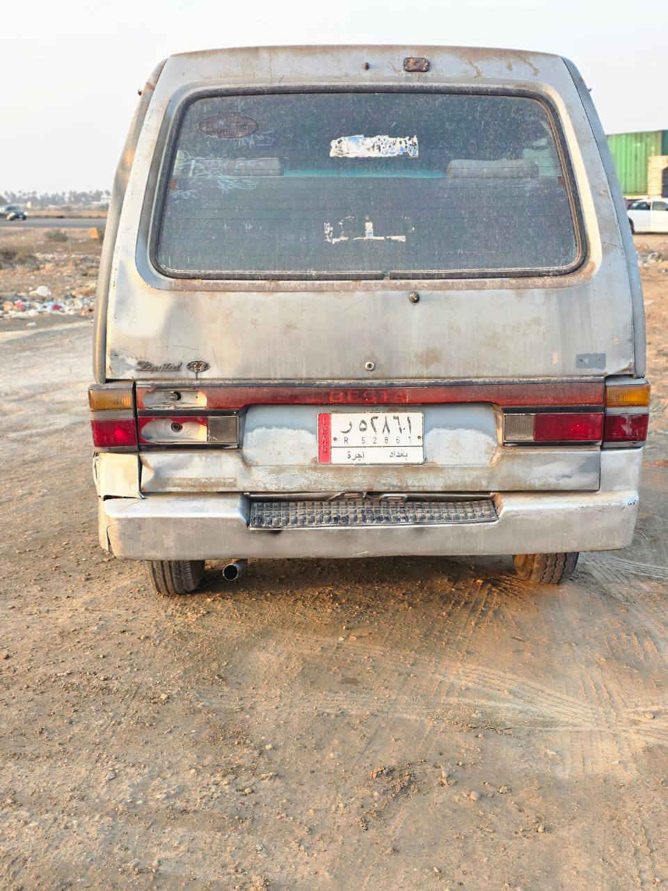 للبيع كيا بستا مديل 93رقم بغداد سياره جهازه ما بيه شي شواصي الأماميات ما معمرات شواصي نضاف دواخل نضيفه مدوشمه كهربائيات كامله مكان بابل الشوملي السعر 28وبيه مجال بصيط***********
